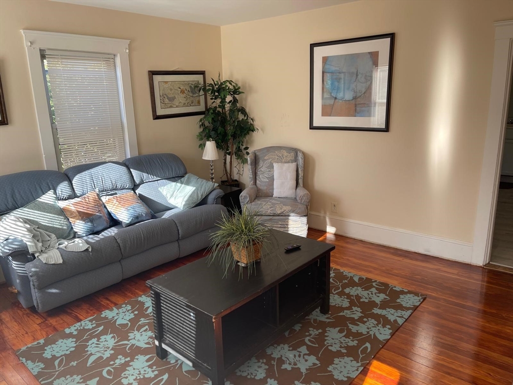 15 Ridgeview, Maynard, Massachusetts 02126