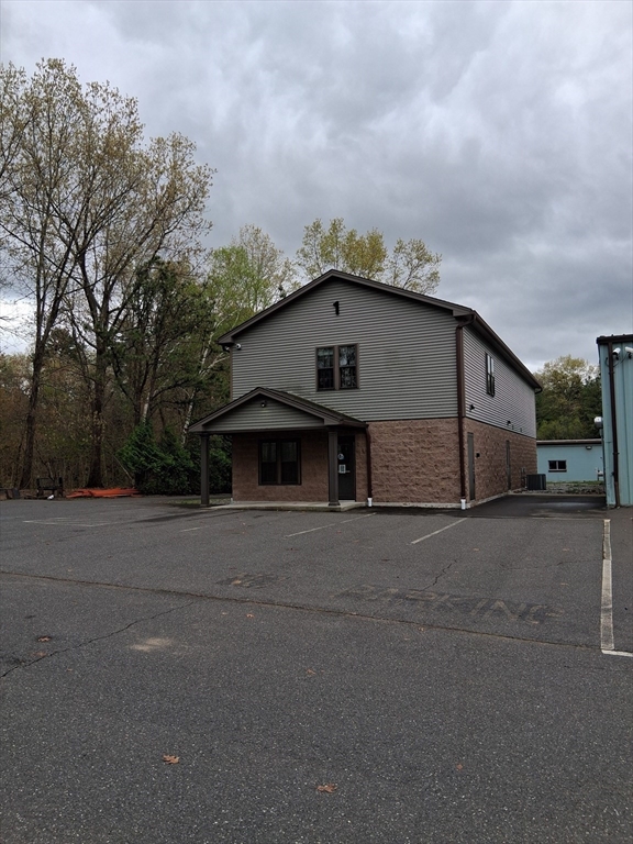 24 Elise St, Westfield, Massachusetts 01085