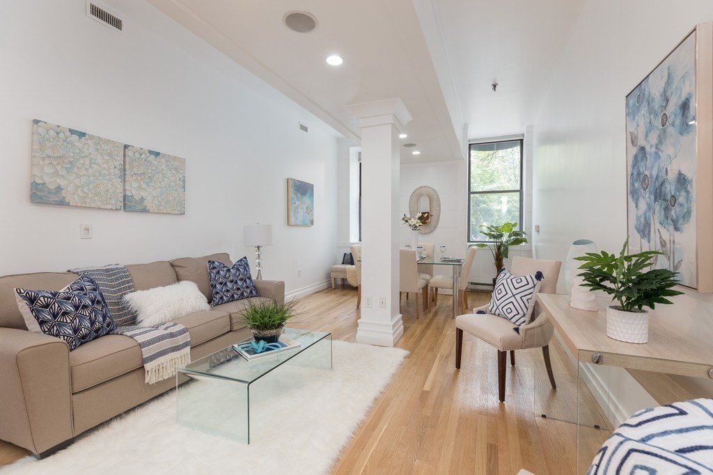 3 Appleton St, Boston, Massachusetts 02116