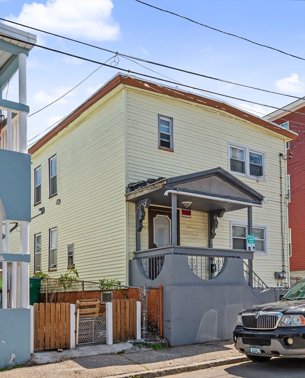 18 Pleasant St, Lowell, Massachusetts 01852