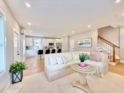 20 Broad St, Medway, Massachusetts 02053