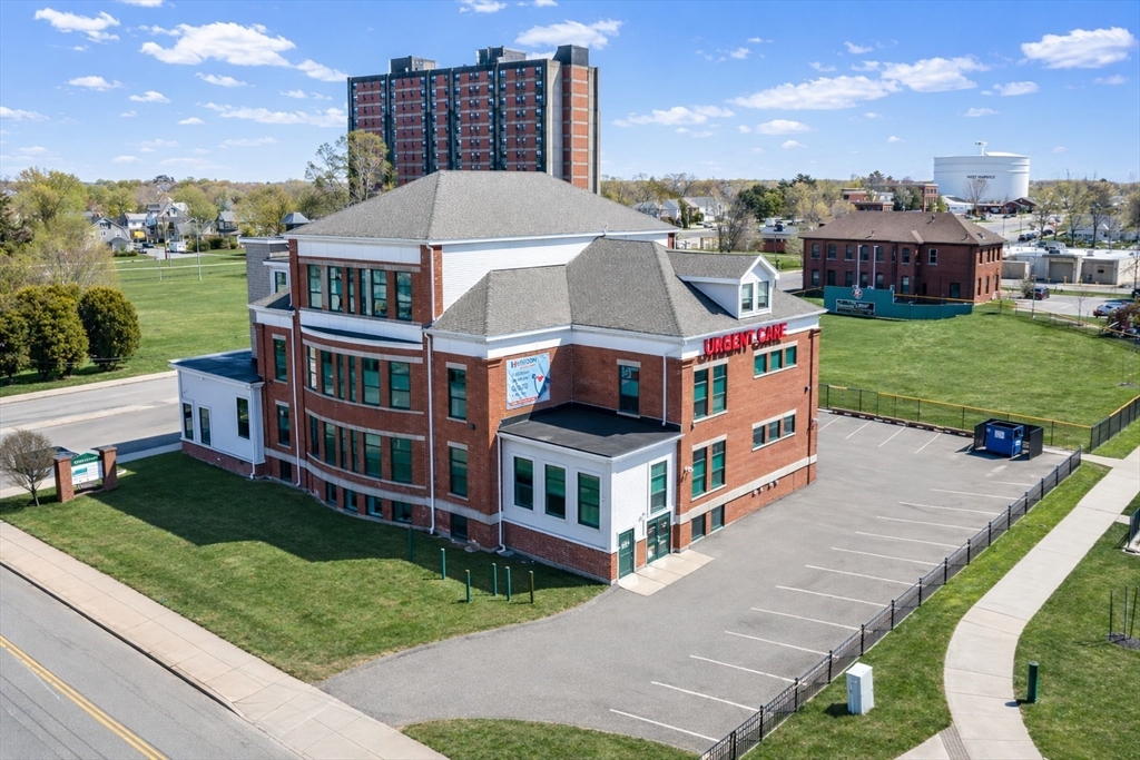 1151 Robeson St, Fall River, Massachusetts 02720
