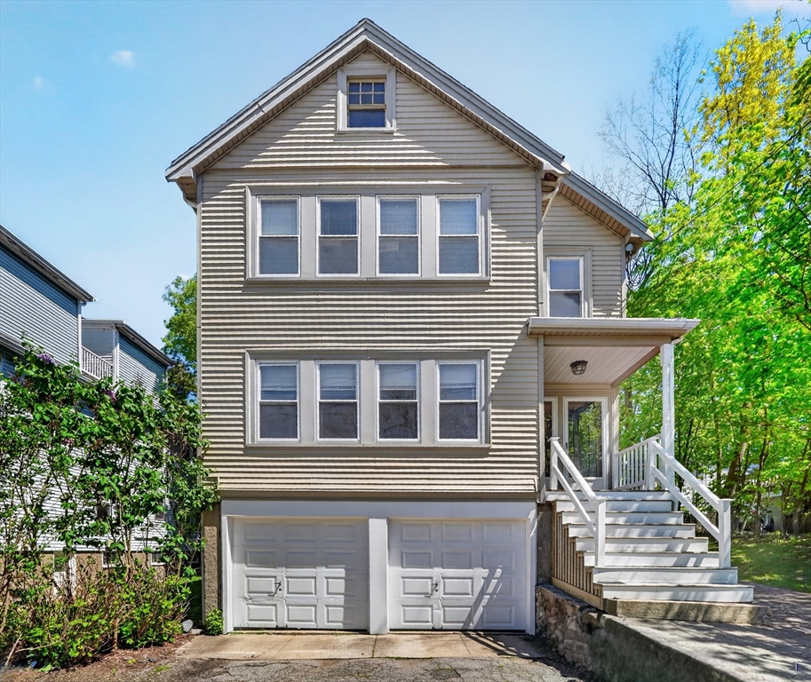 16-18 Russell Rd, Newton, Massachusetts 02458