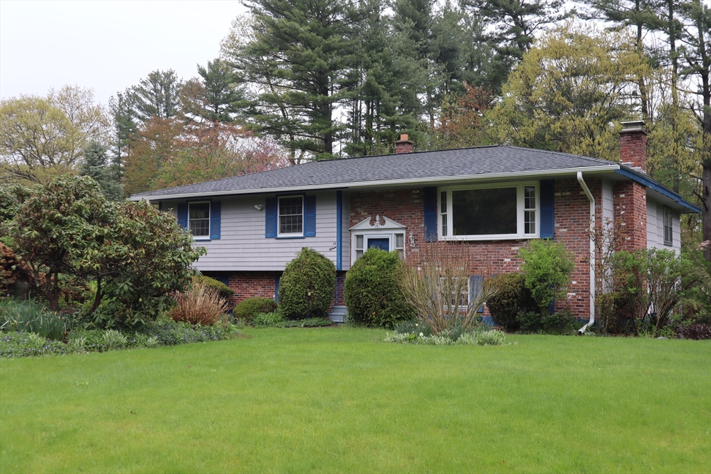 15 Dakota Dr, Chelmsford, Massachusetts 01824