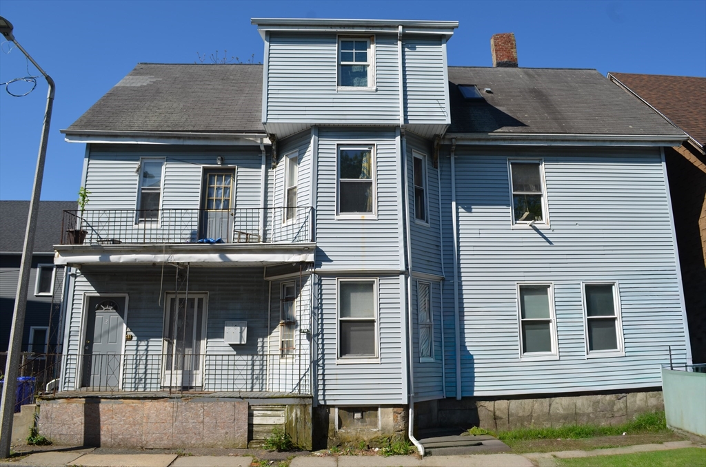 2-4 Howard Pl, Boston, Massachusetts 02125