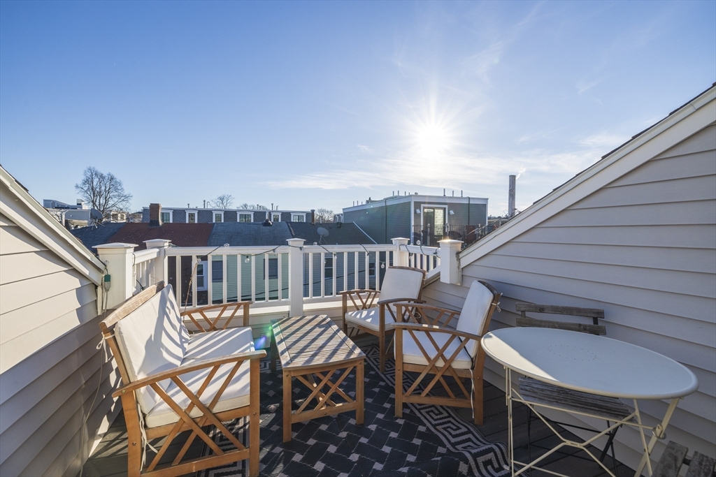 3 Kemble Pl, Boston, Massachusetts 02127
