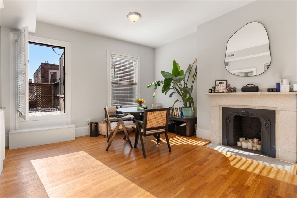 62 West Cedar St, Boston, Massachusetts 02114