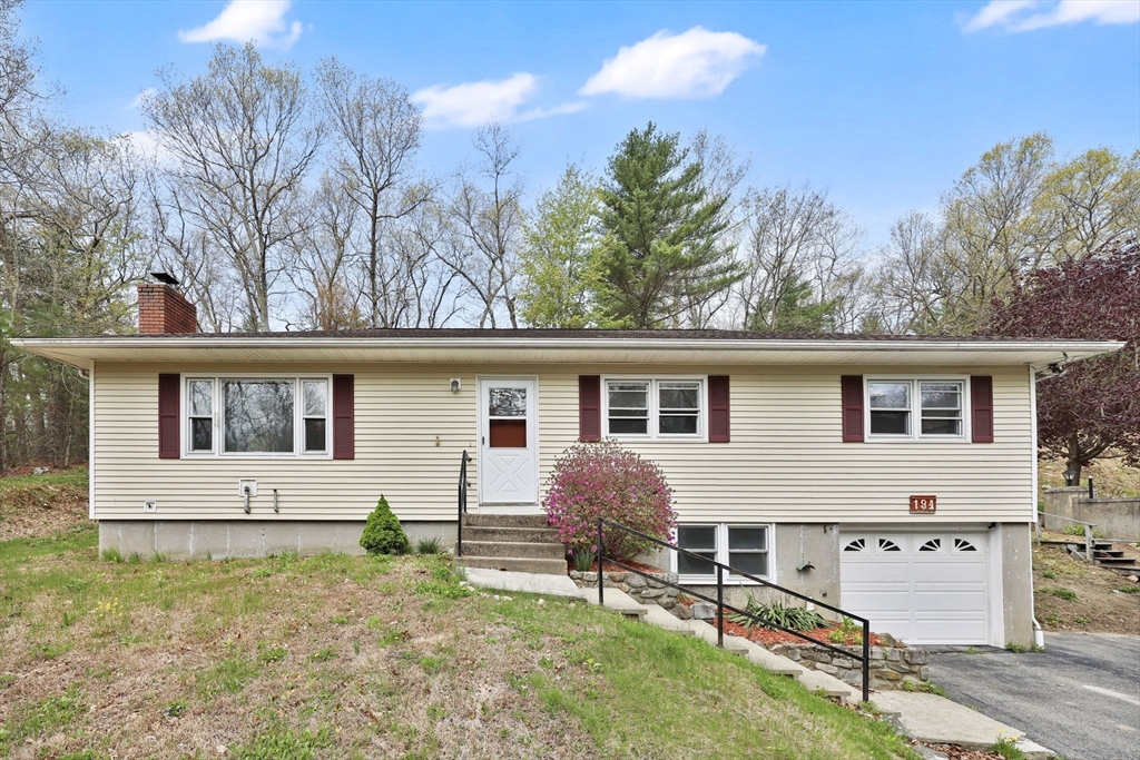 194 Breckenridge St, Palmer, Massachusetts 01069