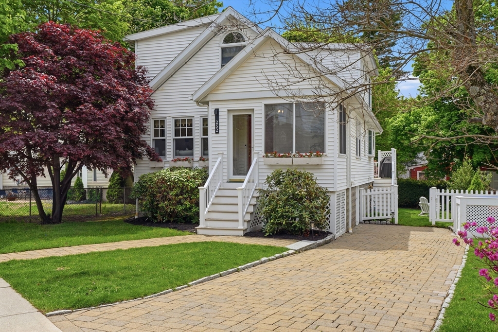 252 Washington St, Arlington, Massachusetts 02474