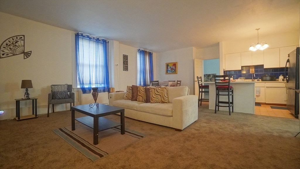 140 Chestnut St, Springfield, Massachusetts 01103