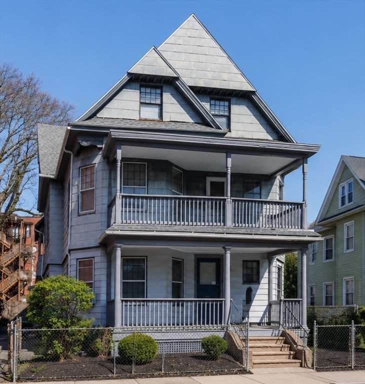 18 Wendell Pl, Springfield, Massachusetts 01105