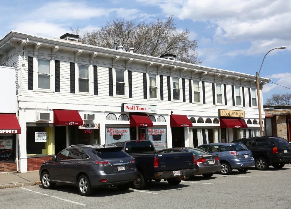 931 Worcester Rd, Framingham, Massachusetts 01701