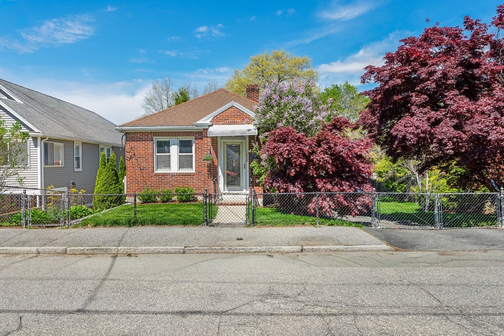 126 Fern Rd, Medford, Massachusetts 02155