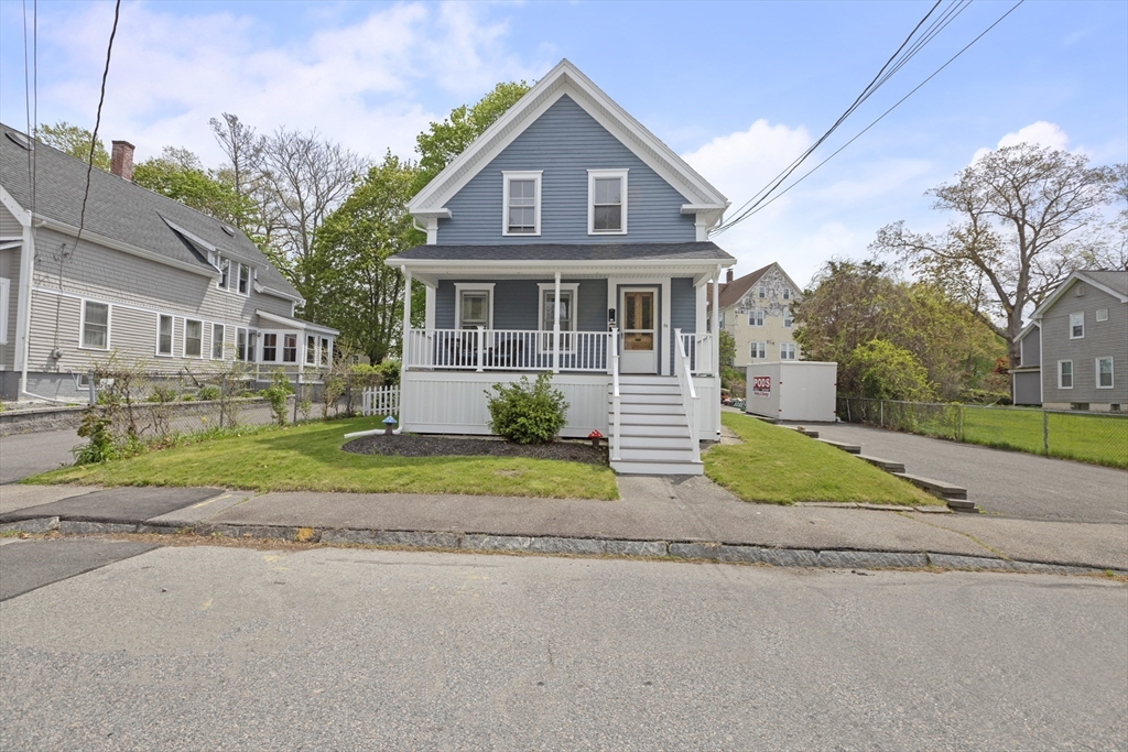 38 Clinton Street, Taunton, Massachusetts 02780