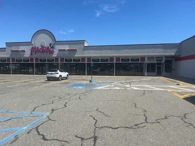 1024 Kings Hwy, New Bedford, Massachusetts 02745