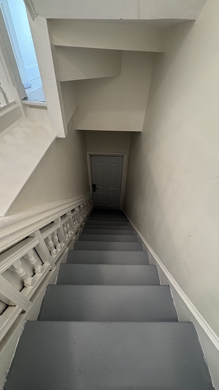 4 Woodbine St, Boston, Massachusetts 02119