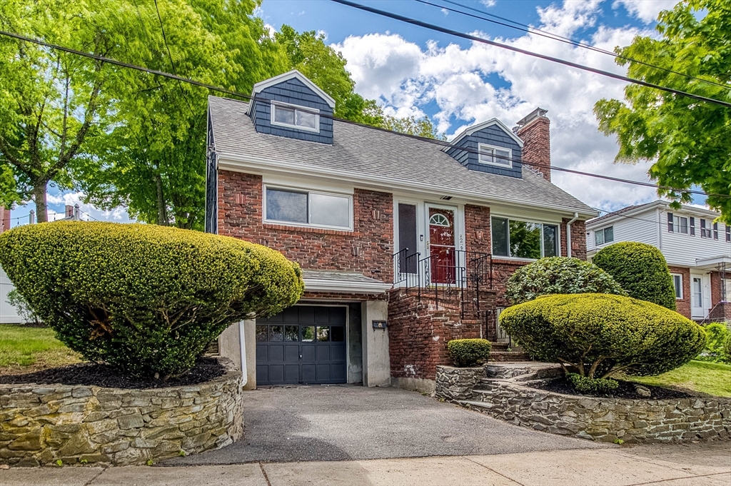2 Greenbrook Rd, Boston, Massachusetts 02136