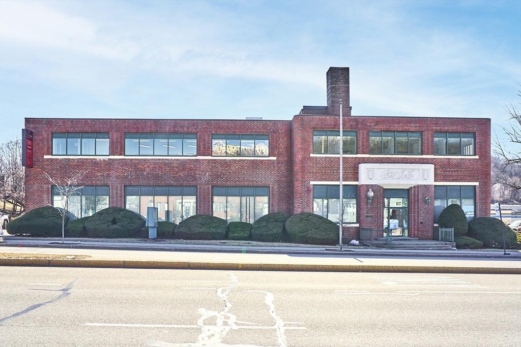333 Shrewsbury Street, Worcester, Massachusetts 01604