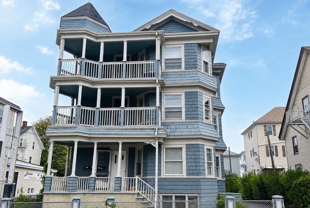 212 Brightman St, Fall River, Massachusetts 02720