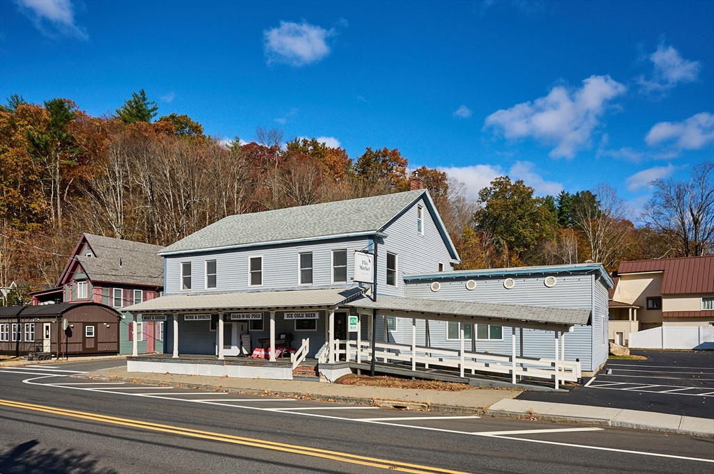 5 W Main St, Erving, Massachusetts 01344