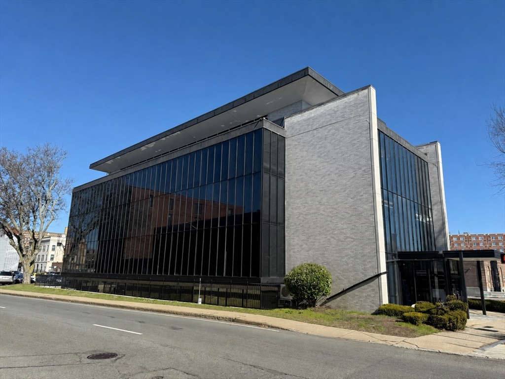 21 George St, Lowell, Massachusetts 01852