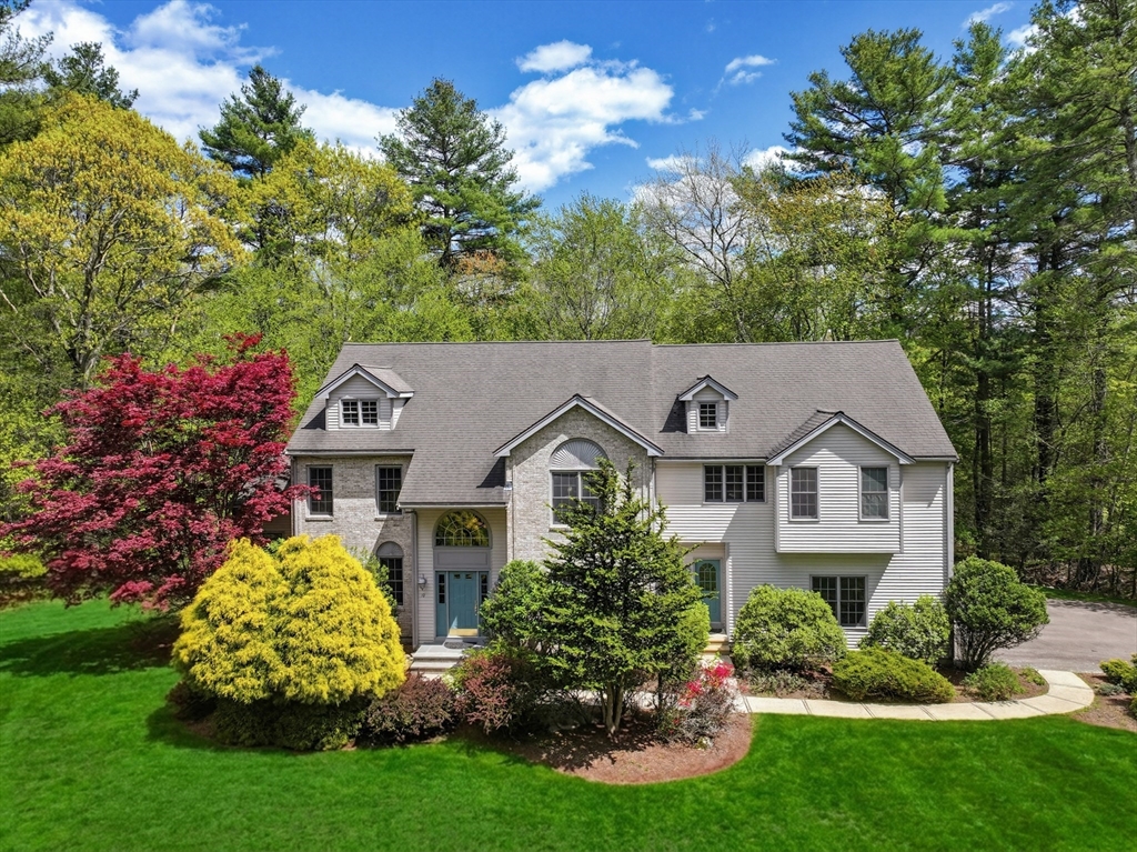 10 Timber Ledge Drive, Holliston, Massachusetts 01746