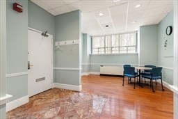 2 Hawthorne, Boston, Massachusetts 02114