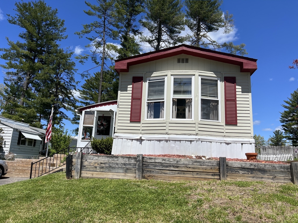 16 Fair Lane, Westfield, Massachusetts 01085