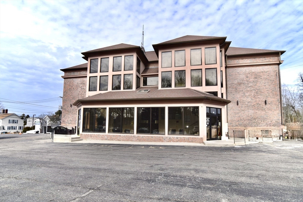 169 N Franklin Street, Holbrook, Massachusetts 02343