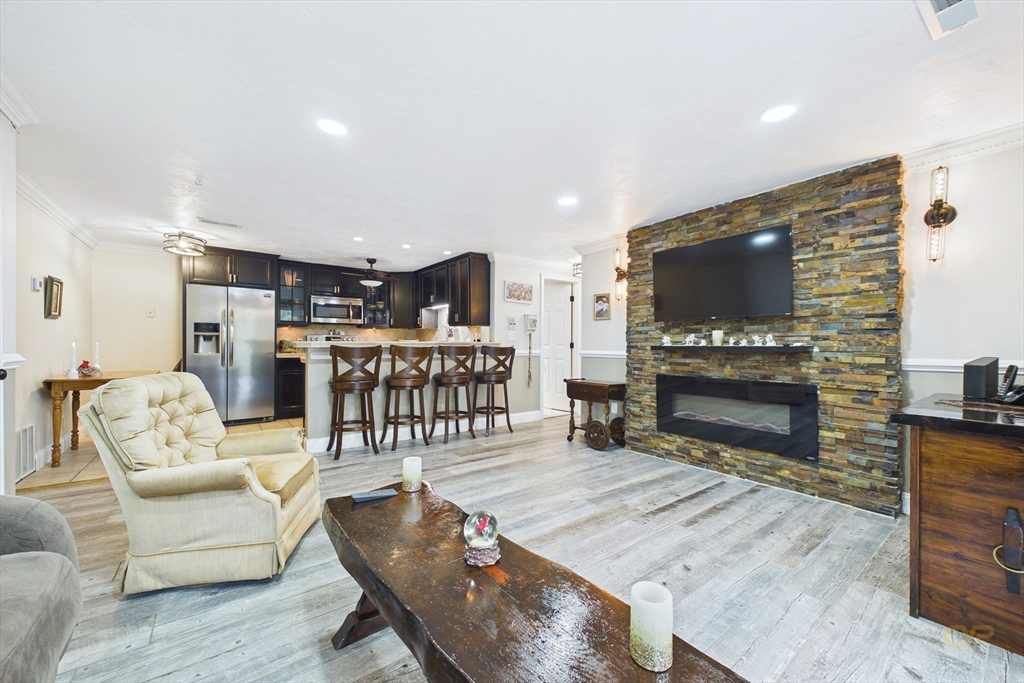 1619 Braley Rd, New Bedford, Massachusetts 02745