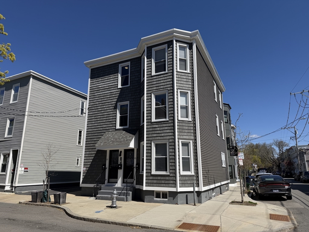 27 Plymouth, Cambridge, Massachusetts 02041