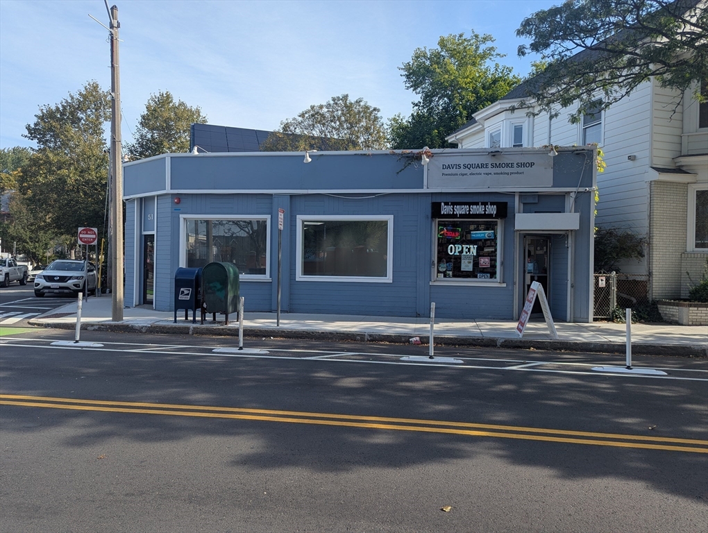 51 Holland St, Somerville, Massachusetts 02144