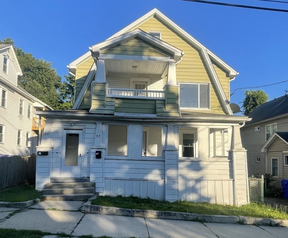 33-35 Algonquin Pl, Springfield, Massachusetts 01104