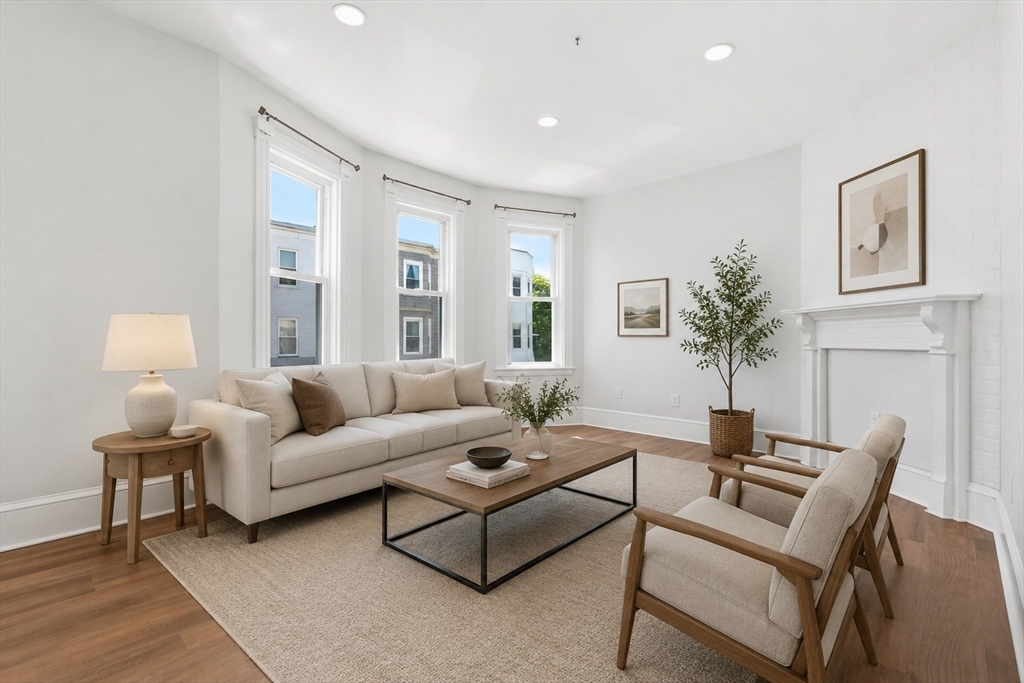 151 L St, Boston, Massachusetts 02127