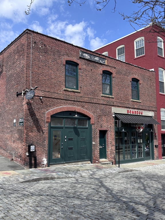 77 North Water Street, New Bedford, Massachusetts 02740