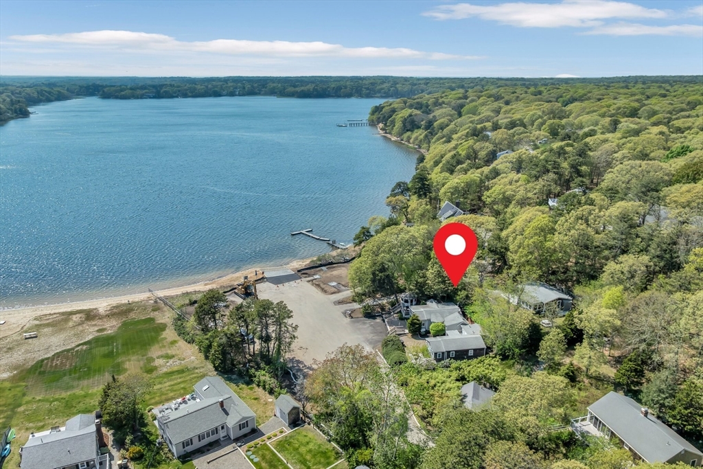 22 &24 Follins Pond Rd, Dennis, Massachusetts 02660