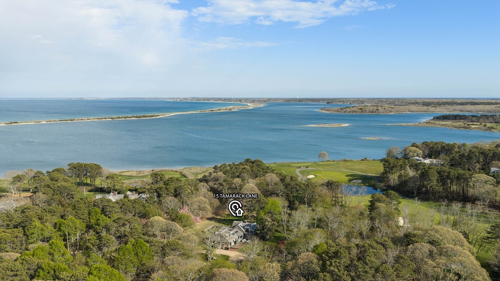 15 Tamarack Lane, Oak Bluffs, Massachusetts 02557