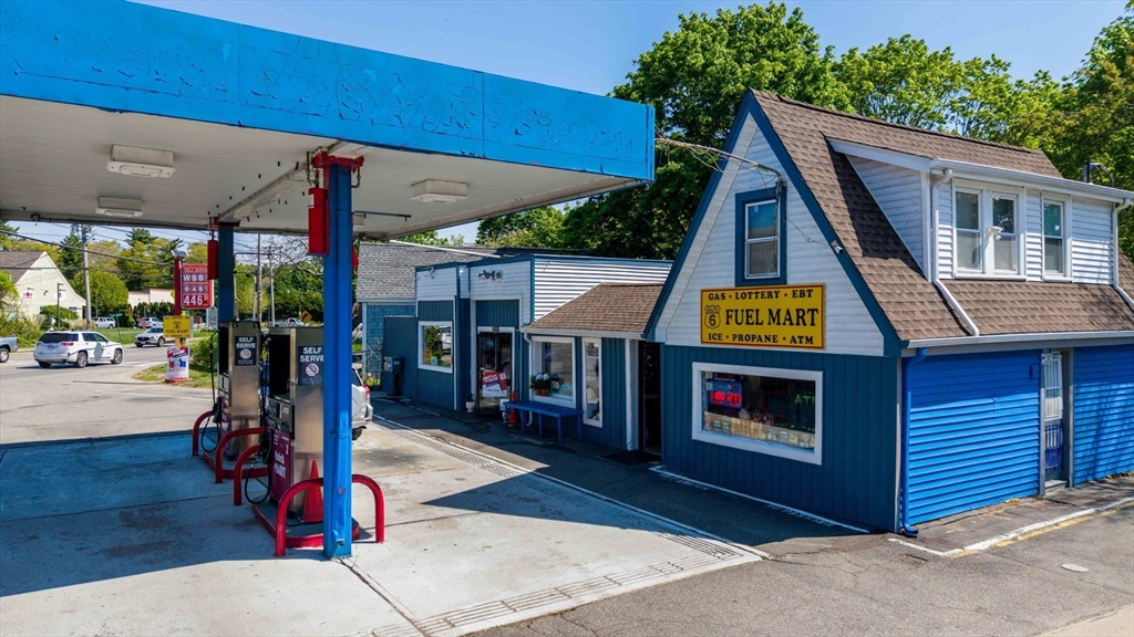 204 Marion Rd, Wareham, Massachusetts 02571