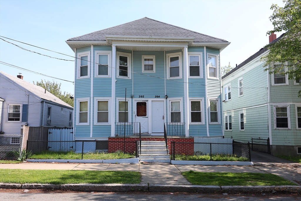 392-394 Shaw St, New Bedford, Massachusetts 02745