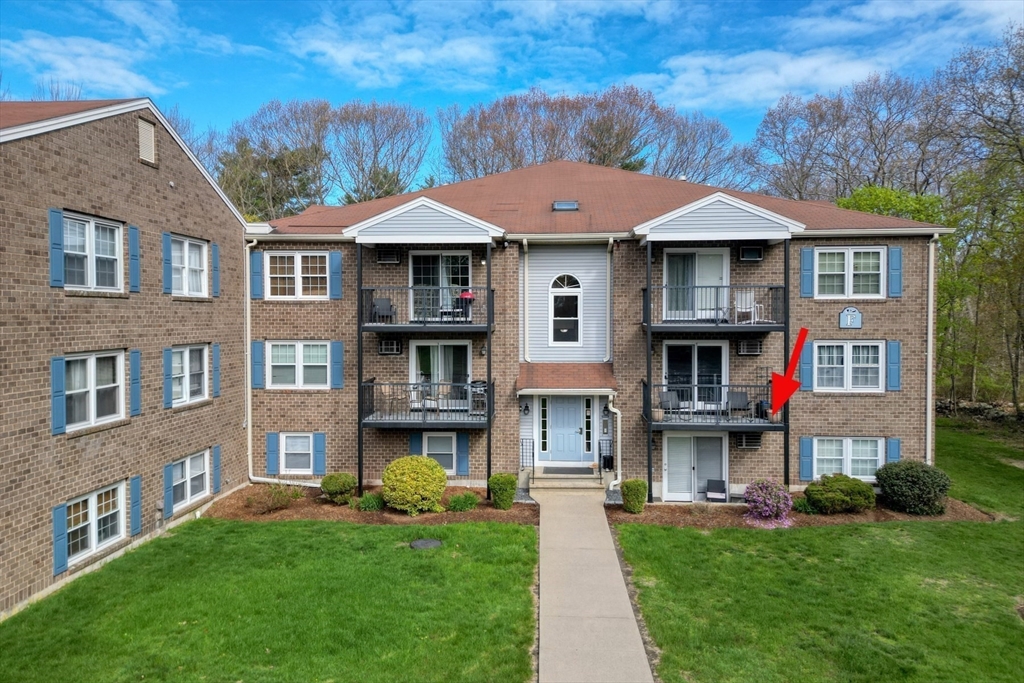 610 South Franklin St, Holbrook, Massachusetts 02343