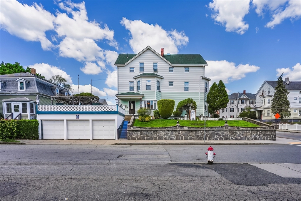 195 Brownell Street, Fall River, Massachusetts 02720