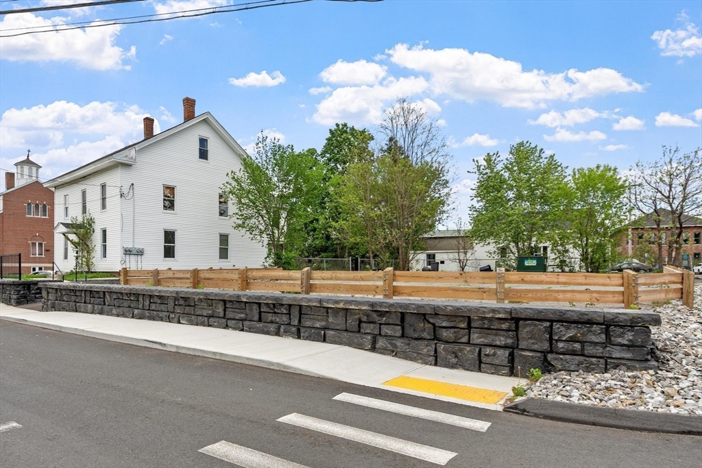 91 Canal St, Athol, Massachusetts 01331