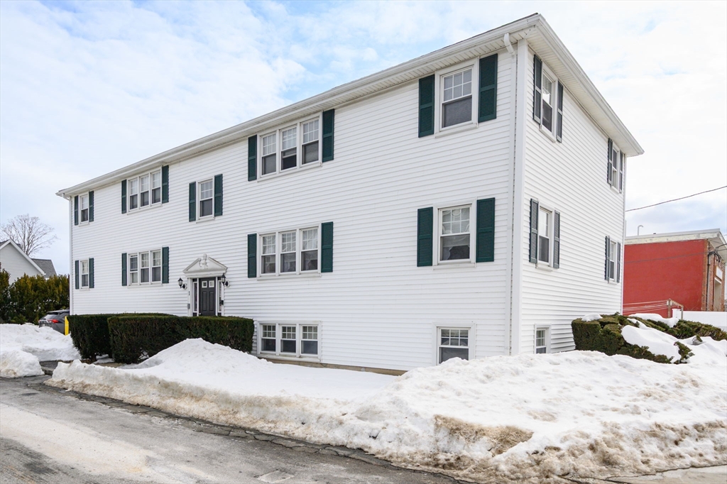 1225 Sea St, Quincy, Massachusetts 02169