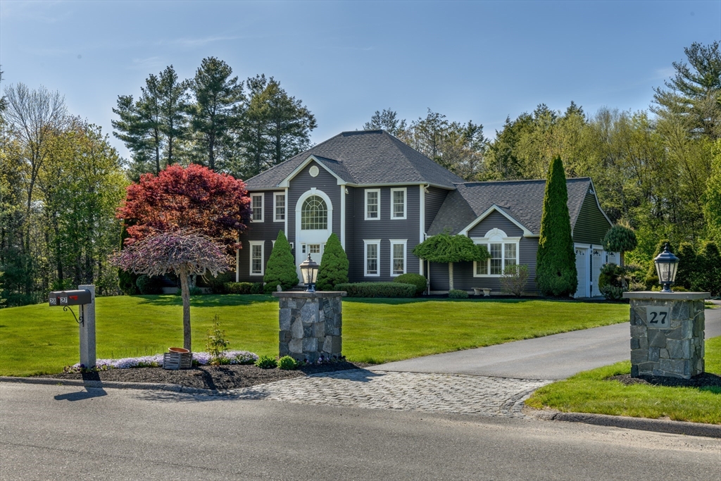 27 Vista Circle, Rutland, Massachusetts 01543