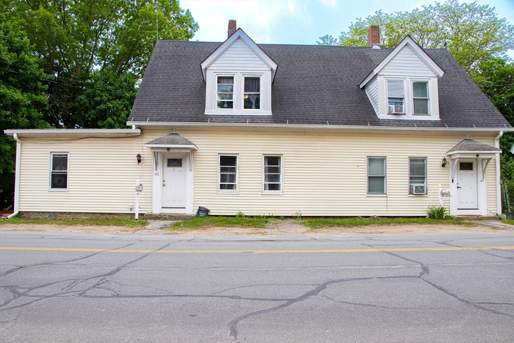 85-87 Slater St, Webster, Massachusetts 01570
