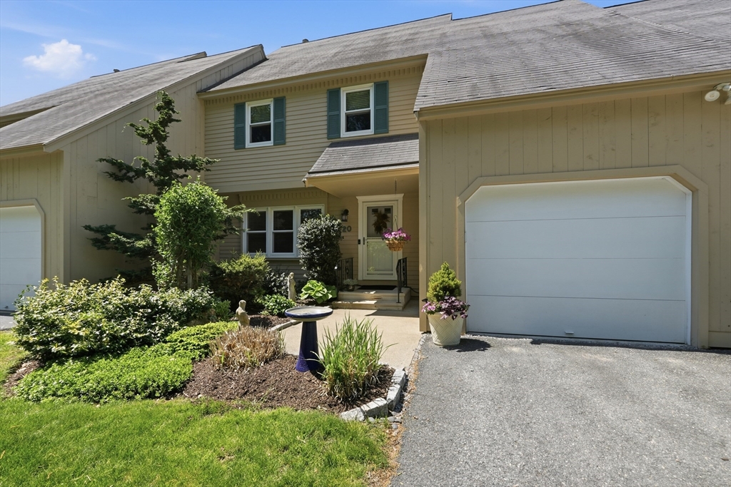 20 Rosslare Dr, Worcester, Massachusetts 01602