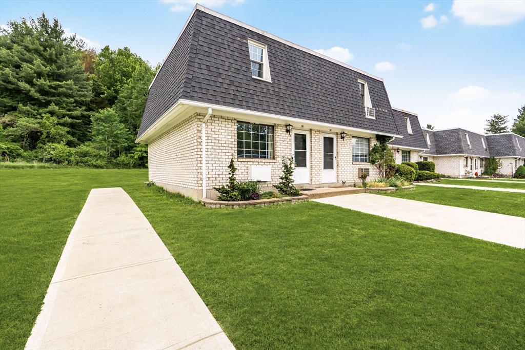 26 Princeton Ter, Greenfield, Massachusetts 01301