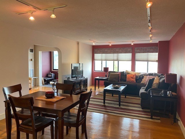 1731 Beacon Street, Brookline, Massachusetts 02445