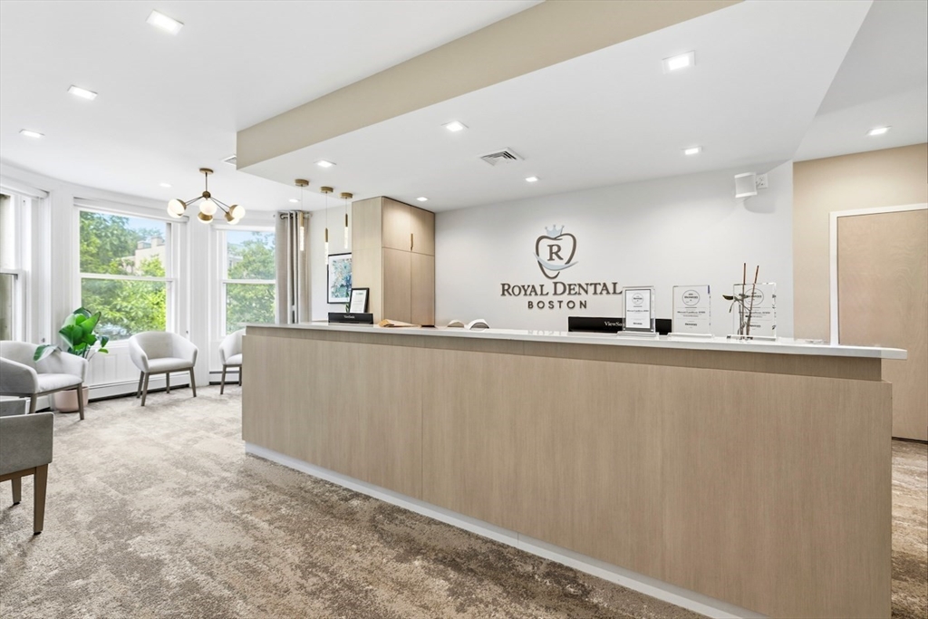 1051 Beacon St, Brookline, Massachusetts 02446