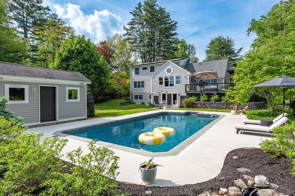585 Station Rd, Amherst, Massachusetts 01002